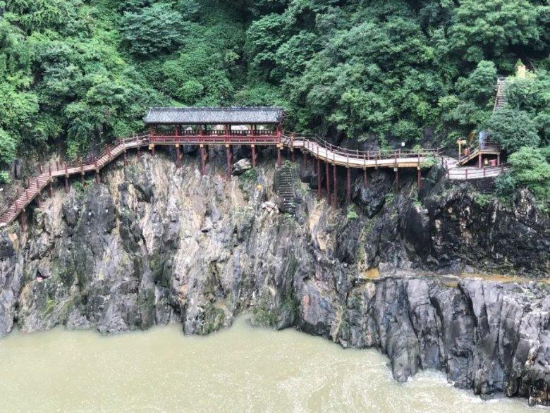 济南精英实验学校--济南中小学寄宿，济南不限户籍中小学，济南初中寄宿学校